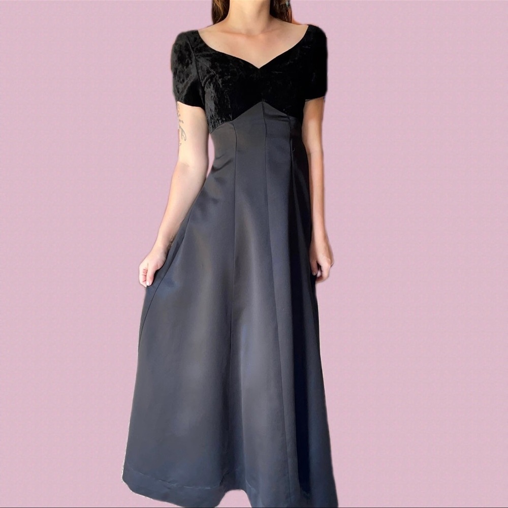 90s Black Velvet Gown